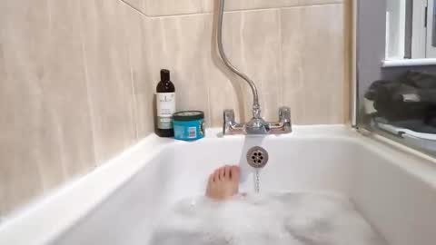 hornybiker1987 online show from April 14, 7:09 pm