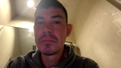 Snapshot of hornyboi2710 chatting on April 26, 2:48 pm Justin 7 inches online show from April 26, 2:48 pm