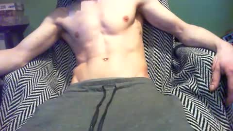 Snapshot of hornycocxxx chatting on March 6, 4:28 pm hornycocxxx online show from March 6, 4:28 pm