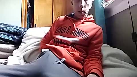 Snapshot of hornyhotgy27 chatting on January 4, 7:13 pm hornyhotgy27 online show from January 4, 7:13 pm