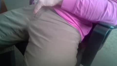 hornyhubby1001 online show from February 9, 8:13 pm