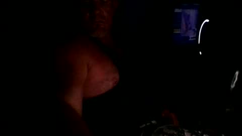 Snapshot of hornyhungwhiteboy4u269 chatting on September 18, 2:13 am hornyhungwhiteboy4u269 online show from September 18, 2:13 am
