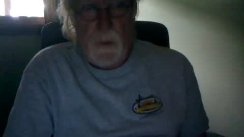 Snapshot of hornyinohio9 chatting on June 14, 1:13 pm HornyInOhio9 online show from June 14, 1:13 pm