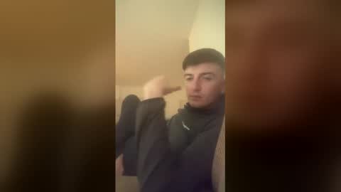 hornyjohnxc online show from April 26, 3:42 pm