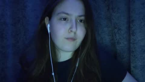 Luvv online show from May 30, 9:12 pm