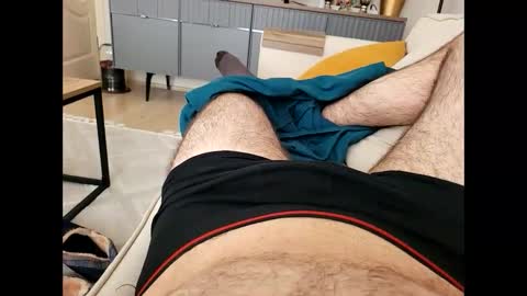 Snapshot of hornyman0605 chatting on January 30, 9:47 am hornyman0605 online show from January 30, 9:47 am