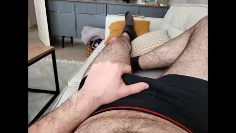 Snapshot of hornyman0605 chatting on February 20, 7:01 am hornyman0605 online show from February 20, 7:01 am