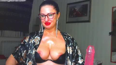 Snapshot of hornymommy69_ chatting on February 21, 3:54 pm Monica online show from February 21, 3:54 pm