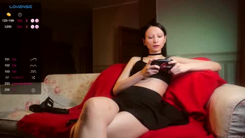 Snapshot of hornymoon666 chatting on November 25, 10:21 pm Hornymoon Moona online show from November 25, 10:21 pm