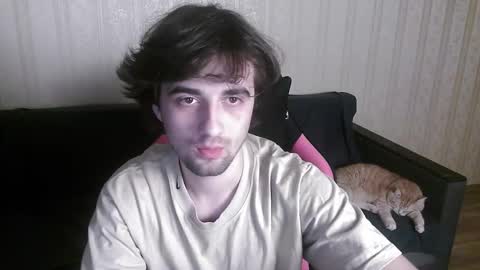 Snapshot of hornymorni chatting on October 31, 4:30 pm fergus online show from October 31, 4:30 pm