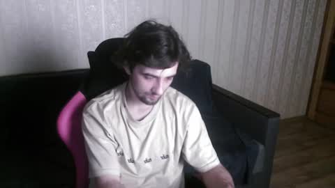 Snapshot of hornymorni chatting on November 11, 2:17 pm fergus online show from November 11, 2:17 pm