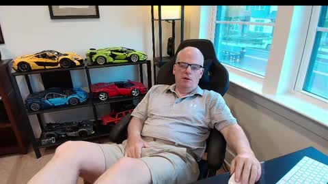hornynthick70 online show from May 31, 11:28 pm