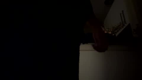 Snapshot of hornyonelooking1 chatting on March 11, 12:06 pm hornyonelooking1 online show from March 11, 12:06 pm