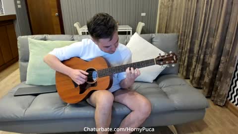 Snapshot of hornypuca chatting on October 5, 4:27 pm Puca  Tam online show from October 5, 4:27 pm