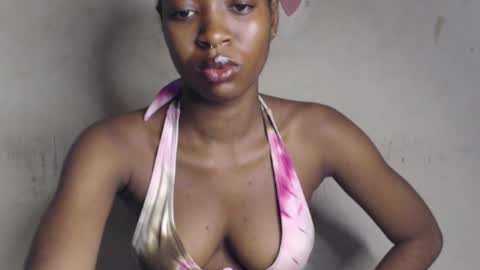 Bella online show from April 26, 9:18 am