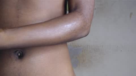 Snapshot of hornyslut_xx chatting on May 24, 7:13 am Bella online show from May 24, 7:13 am