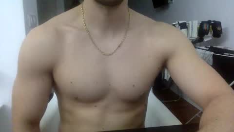 hornyspaniard93 online show from March 2, 11:55 pm