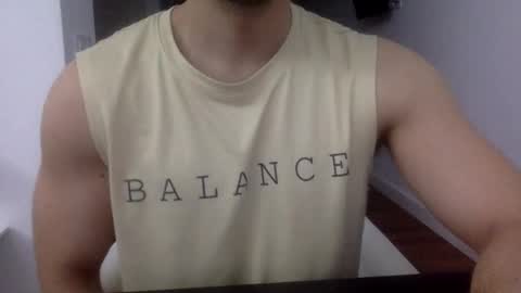 hornyspaniard93 online show from April 13, 11:54 pm