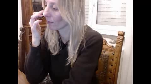 Hornyssima online show from November 5, 6:08 pm