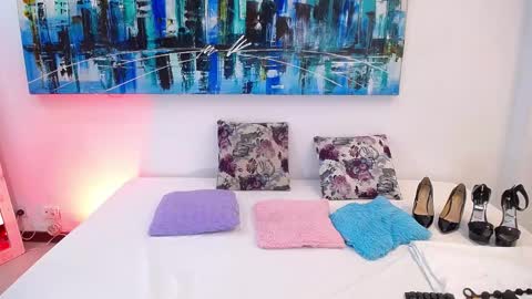 Snapshot of hornystepmommy_ chatting on May 8, 12:21 pm LILY online show from May 8, 12:21 pm