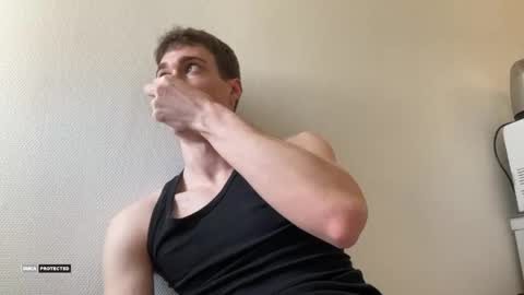 hornytwunk01 online show from April 14, 11:49 am