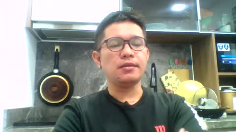 Snapshot of hornyvladimirxxx chatting on June 21, 8:11 pm Jake online show from June 21, 8:11 pm