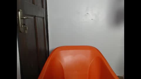 hornyxbum online show from January 18, 6:55 pm