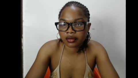 Snapshot of hornyxbum chatting on April 26, 5:32 pm hornyxbum online show from April 26, 5:32 pm