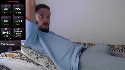 horse_man2 online show from May 6, 1:16 pm