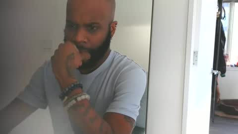 Snapshot of horus00 chatting on January 20, 2:03 pm Horus00 online show from January 20, 2:03 pm