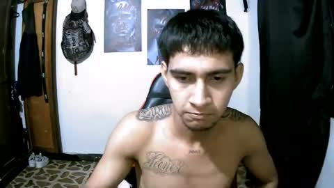 Snapshot of hot__mechanic chatting on July 19, 4:33 pm hot__mechanic online show from July 19, 4:33 pm