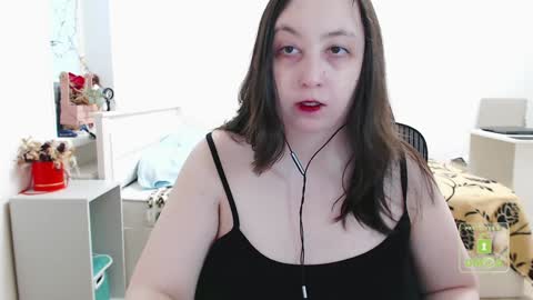 Lila online show from December 27, 12:23 pm