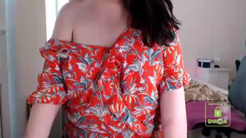 Snapshot of hot_and_pretty chatting on July 9, 3:16 pm Lila online show from July 9, 3:16 pm