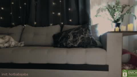   online show from December 28, 3:59 pm