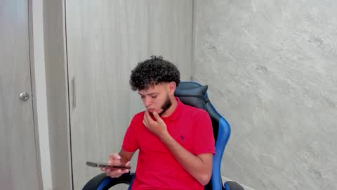 hot bad boy69 online show from March 25, 7:20 pm