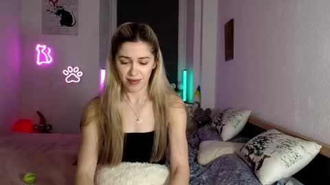 Dashka online show from March 19, 10:36 pm