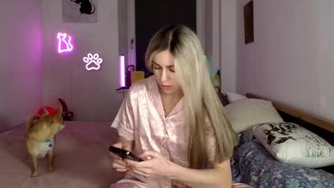 Dashka online show from March 22, 10:24 pm