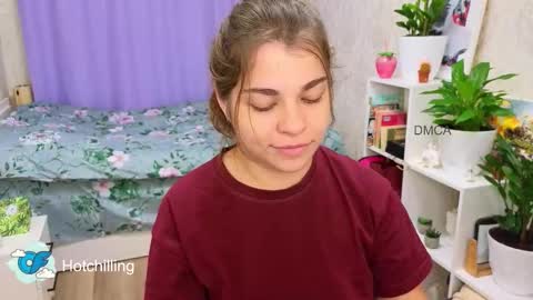 LiluCaroline online show from September 25, 4:00 pm