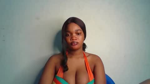 Zarah online show from May 31, 1:58 am
