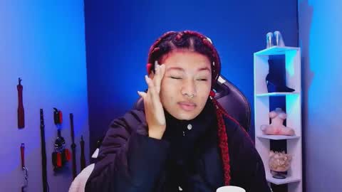 Snapshot of hot_chocolate_4u chatting on December 3, 12:14 pm hot chocolate 4u online show from December 3, 12:14 pm