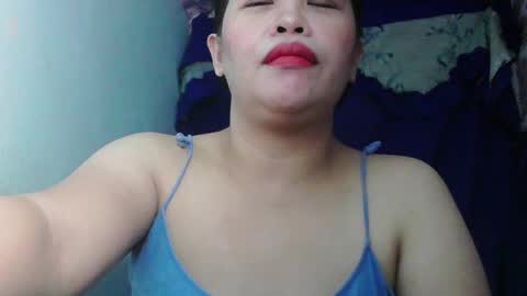 Snapshot of hot_clit28 chatting on January 27, 3:15 am ana online show from January 27, 3:15 am