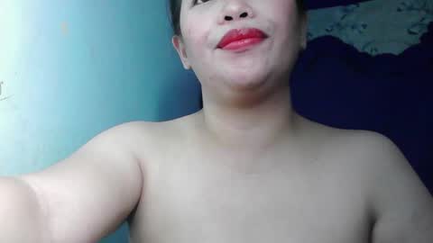 Snapshot of hot_clit28 chatting on February 16, 12:32 pm ana online show from February 16, 12:32 pm