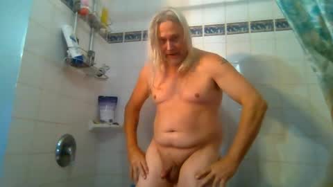 hot_cock_dancer online show from June 30, 10:33 pm