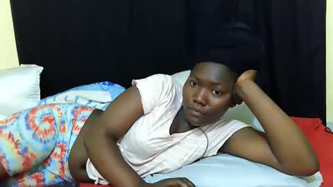 Snapshot of hot_darling95 chatting on September 16, 5:30 am Milly online show from September 16, 5:30 am