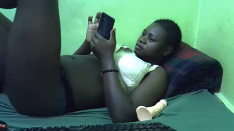 hot_girlly online show from September 9, 6:07 pm