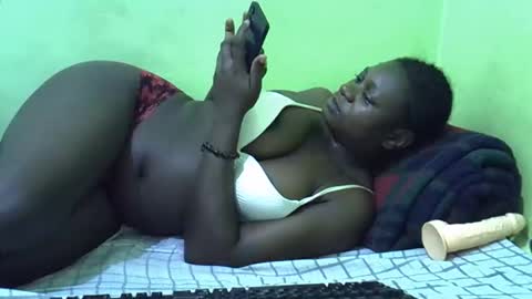 hot_girlly online show from September 11, 6:52 pm