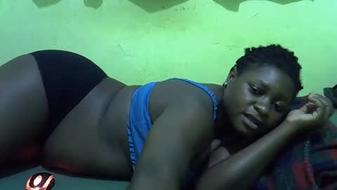 hot_girlly online show from February 26, 7:13 pm