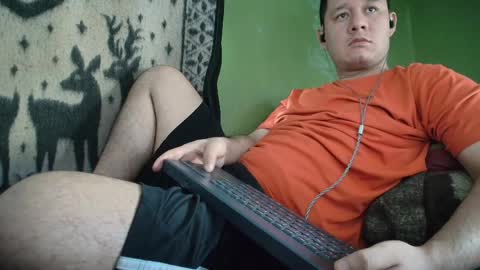 hot_guy36 online show from June 1, 3:14 pm