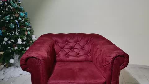 Snapshot of hot_hayde chatting on January 6, 9:22 pm Aly online show from January 6, 9:22 pm