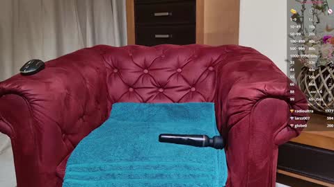 Snapshot of hot_hayde chatting on January 27, 10:16 pm Aly online show from January 27, 10:16 pm